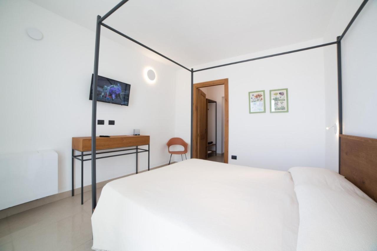 Masseria Rifisa Agriresort Caprarica di Lecce Kültér fotó