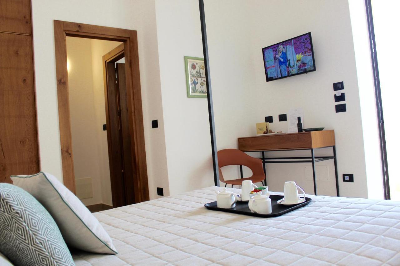 Masseria Rifisa Agriresort Caprarica di Lecce Kültér fotó