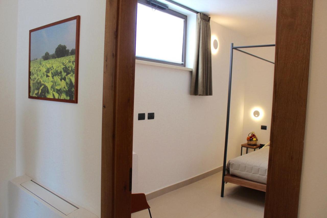 Masseria Rifisa Agriresort Caprarica di Lecce Kültér fotó
