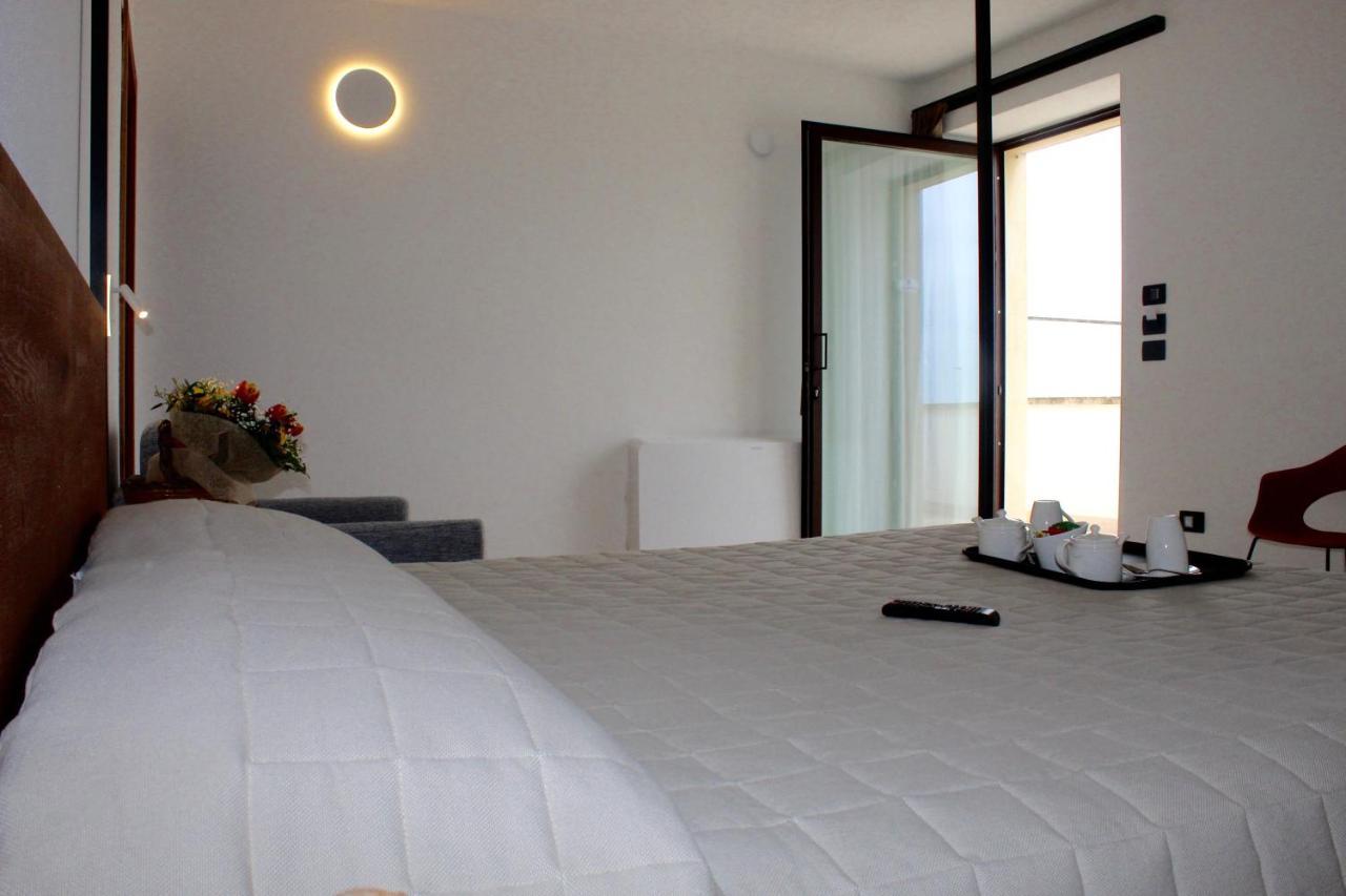 Masseria Rifisa Agriresort Caprarica di Lecce Kültér fotó