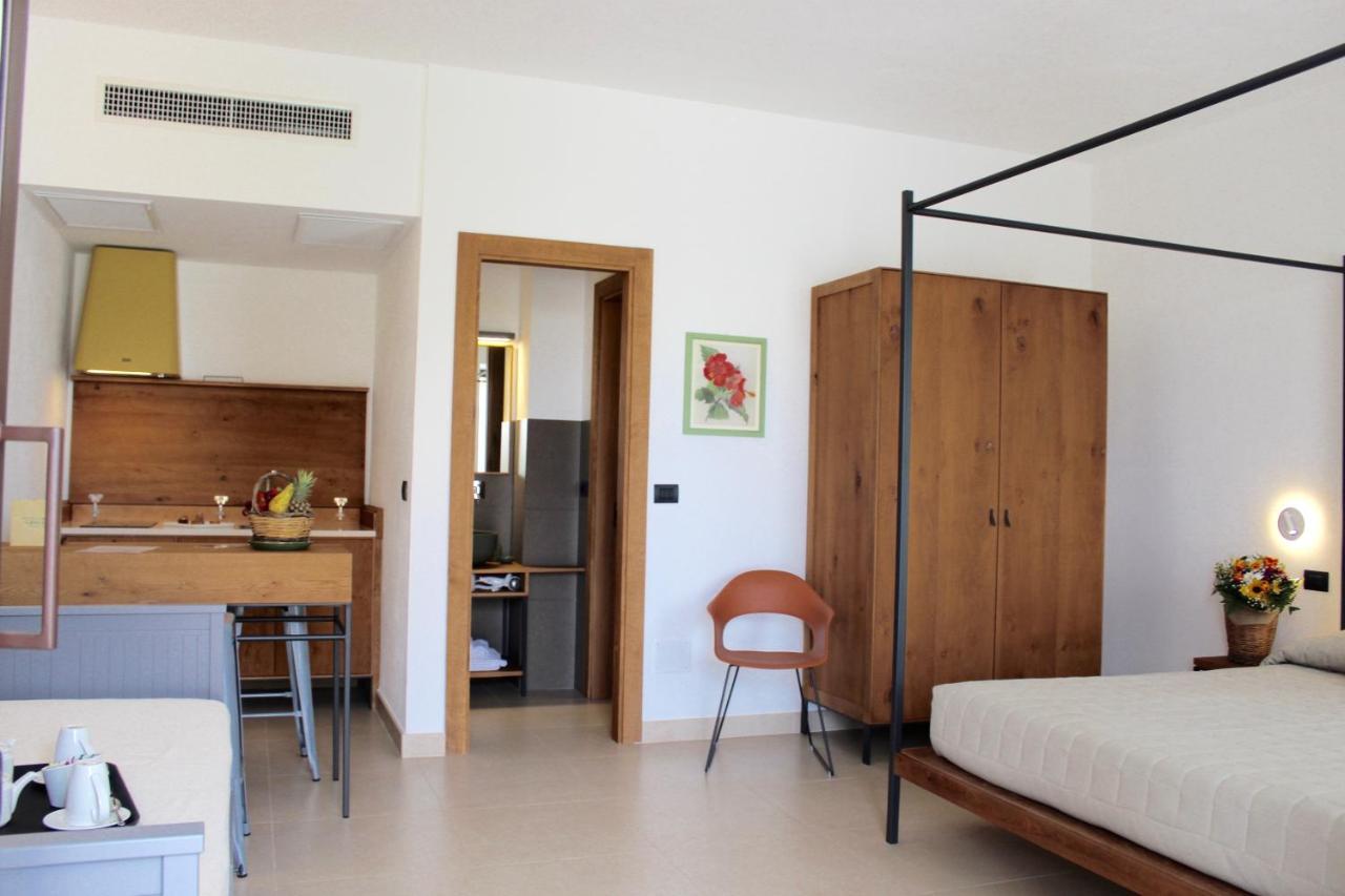 Masseria Rifisa Agriresort Caprarica di Lecce Kültér fotó